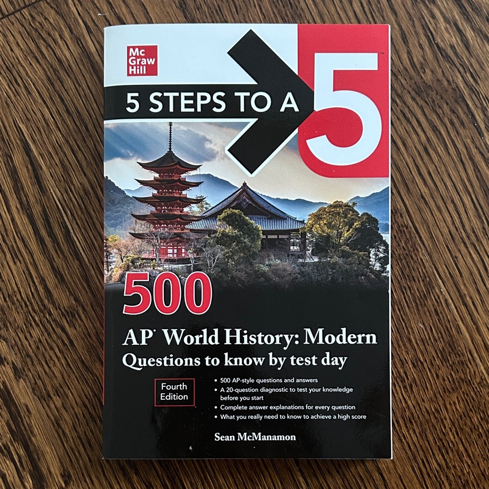 McGraw Hill 5 Steps to a 5 AP World History Book